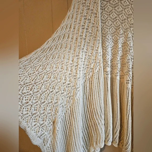 Torrid Crochet Ruana - Size O/S - NWOT - Picture 3 of 5